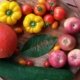 Erntedank feiern - Danke - Walnussblatt - Tomaten - Äpfel - Kürbis - Paprika